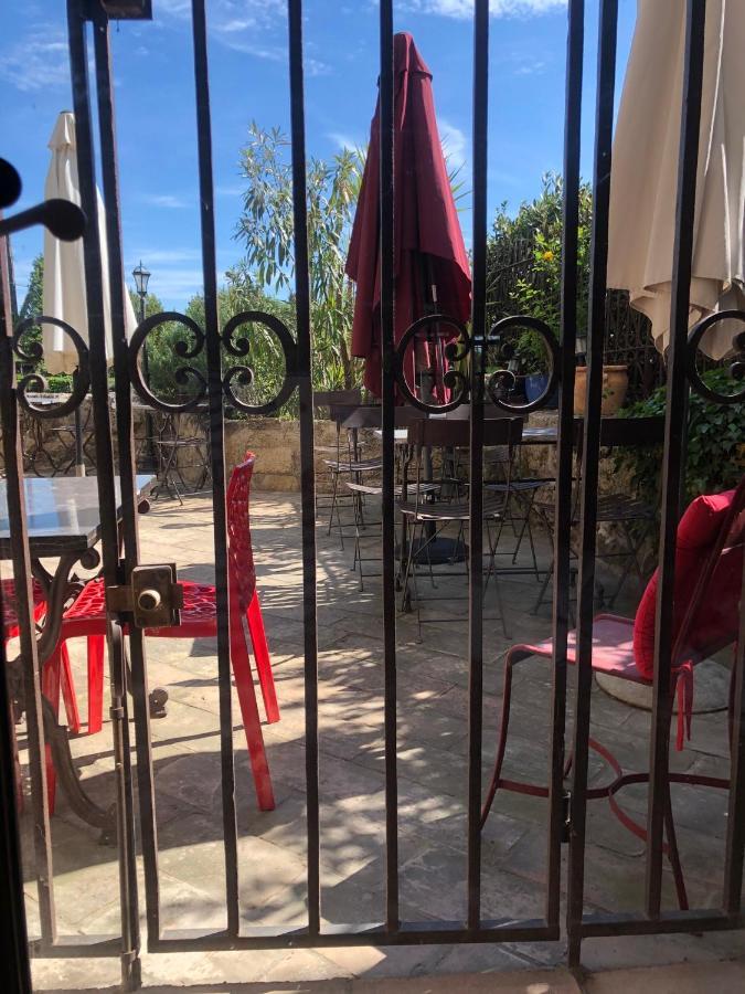 Hotel Au Bout Du Pre Pézenas Exteriér fotografie